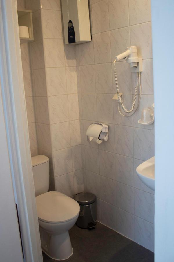 Elita Hotel & Restauracja Iwonicz-Zdroj Luaran gambar